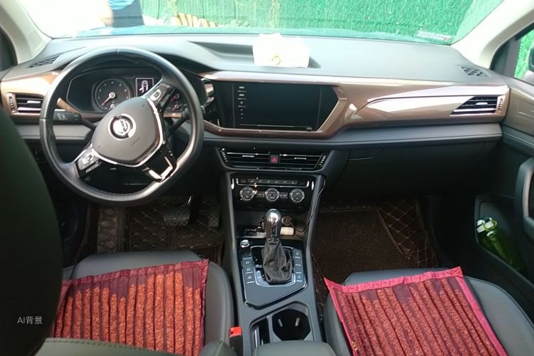Volkswagen Tharu 2020 car image #11