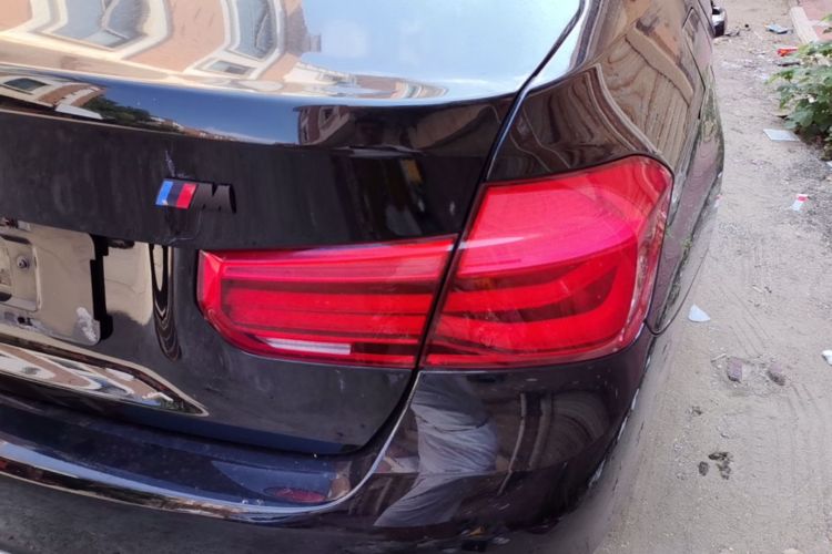 BMW 3 Series 2017 car image #8
