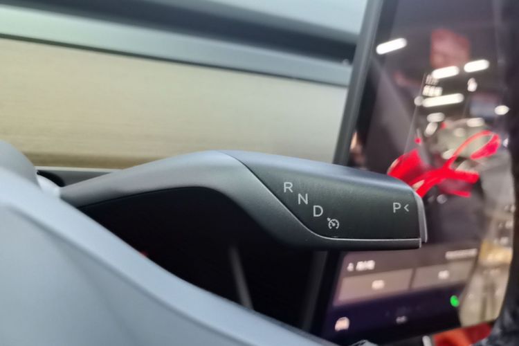 Tesla Model 3 2020 #18 Tesla Model 3 2020 car image #18