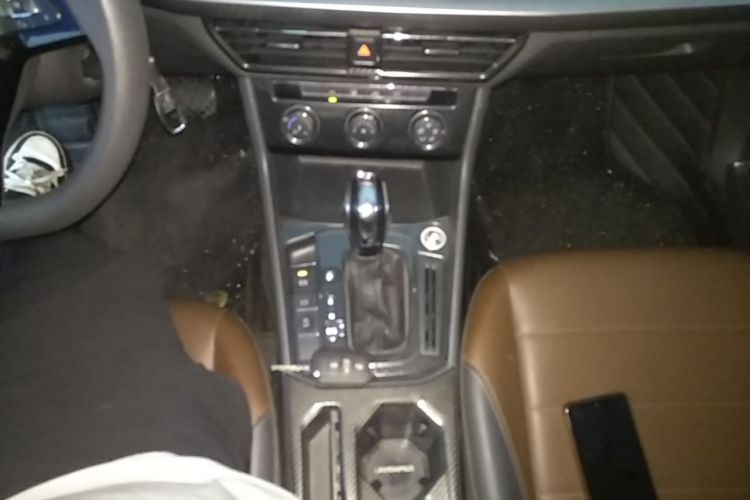 Volkswagen Lavida 2018 #14 Volkswagen Lavida 2018 car image #14