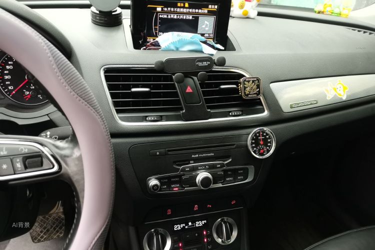Audi Q3 2015 #15 Audi Q3 2015 car image #15