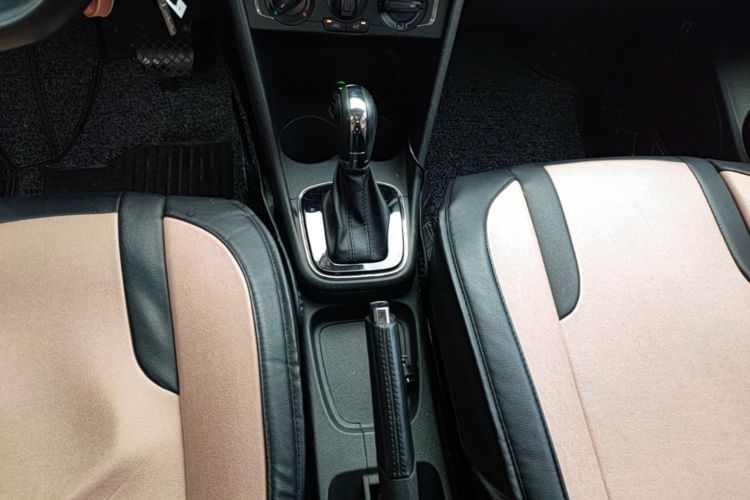Volkswagen Polo 2018 #14 Volkswagen Polo 2018 car image #14