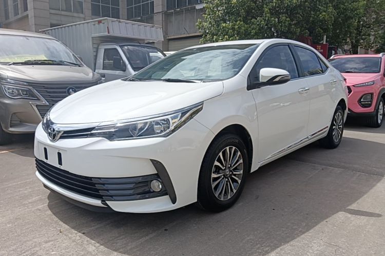 Toyota Corolla 2019 #2 Toyota Corolla 2019 car image #2