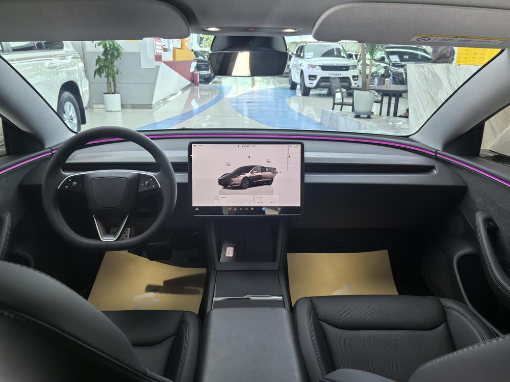 Tesla Model 3 2025 #14 Tesla Model 3 2025 car image #14
