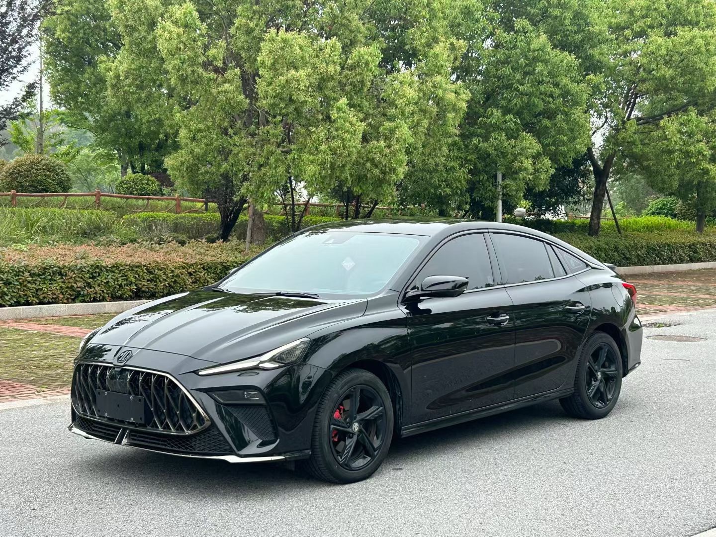 MG 5 Scorpio 2022 MG 5 Scorpio 2022 car image