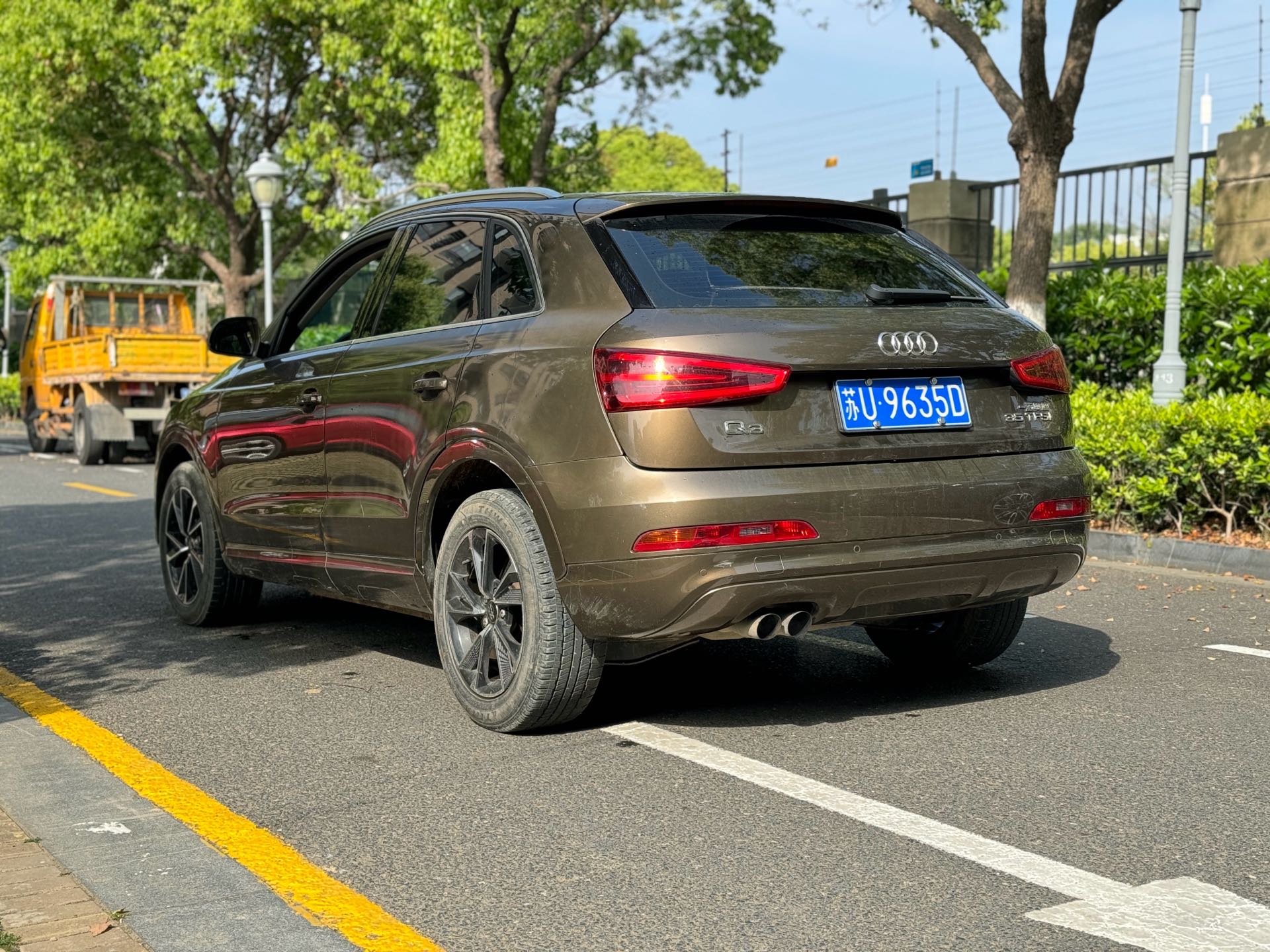 Audi Q3 2017 #4 Audi Q3 2017 car image #4