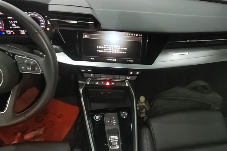 Audi A3 2023 صورة سيارة #13