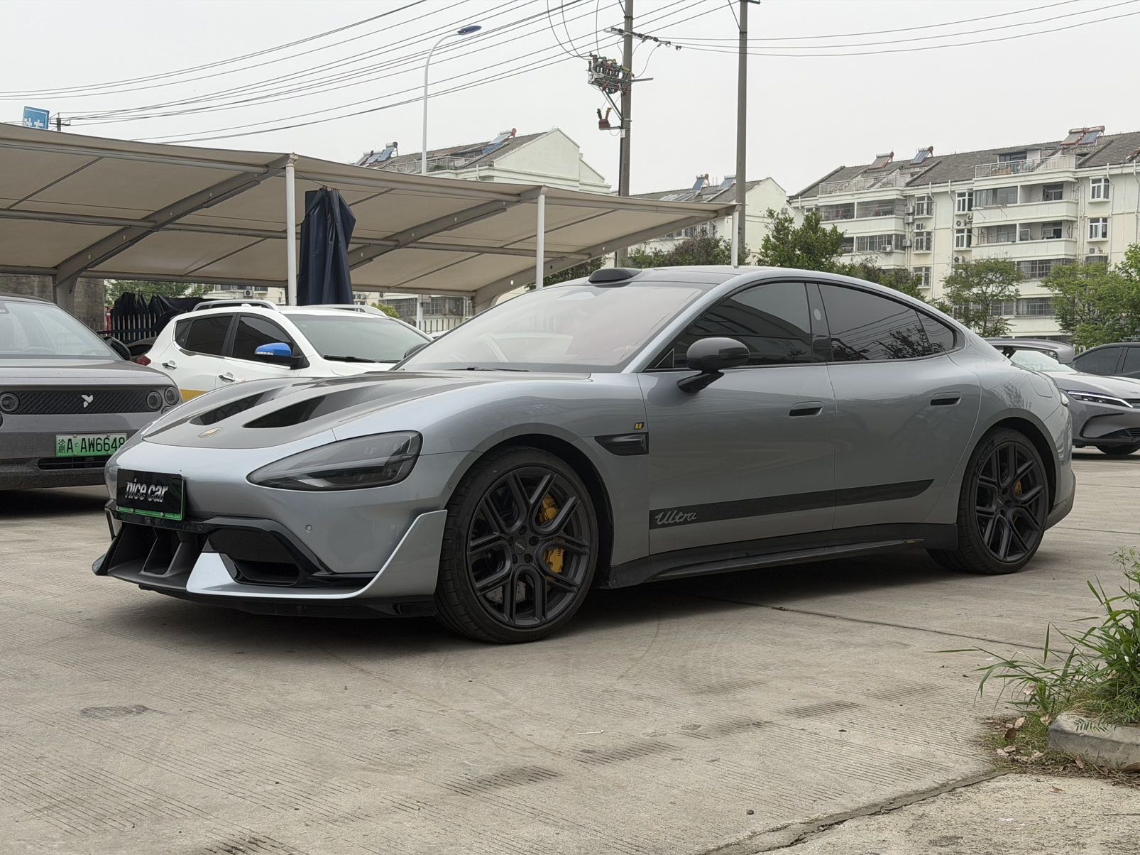 MI SU7 Ultra 2025 car image 