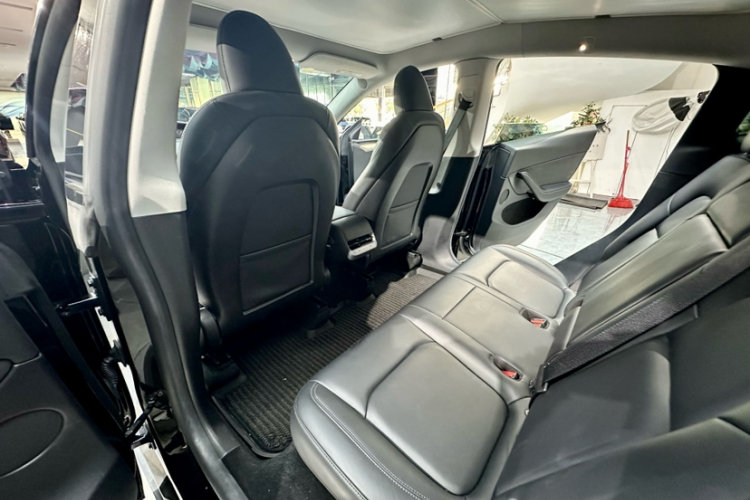 Tesla Model Y 2022 #17 Tesla Model Y 2022 car image #17