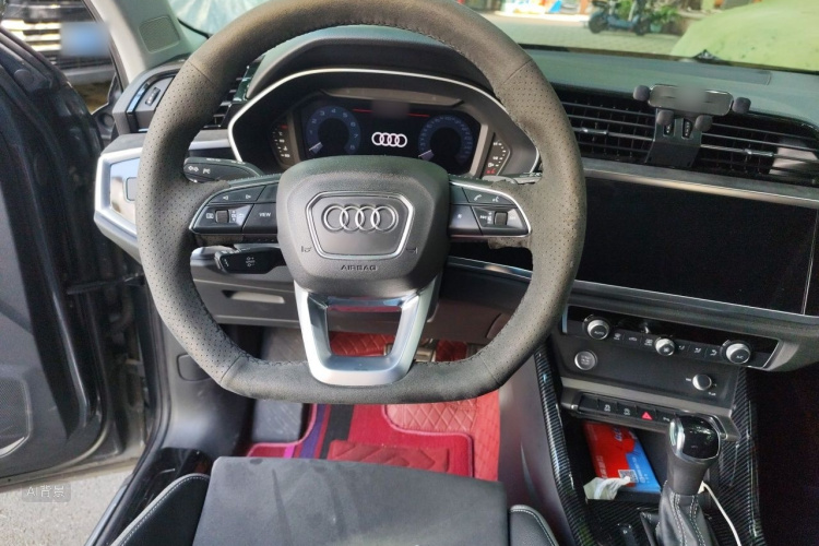 Audi Q3 2020 #12 Audi Q3 2020 car image #12
