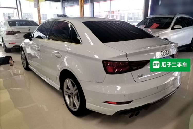 Audi A3 2018 immagine di auto #5