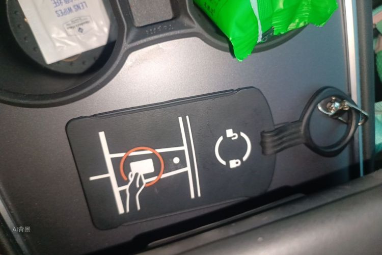 Tesla Model Y 2021 immagine di auto #10