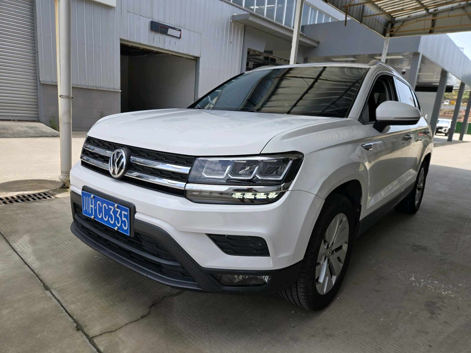 2019 2019 car image
