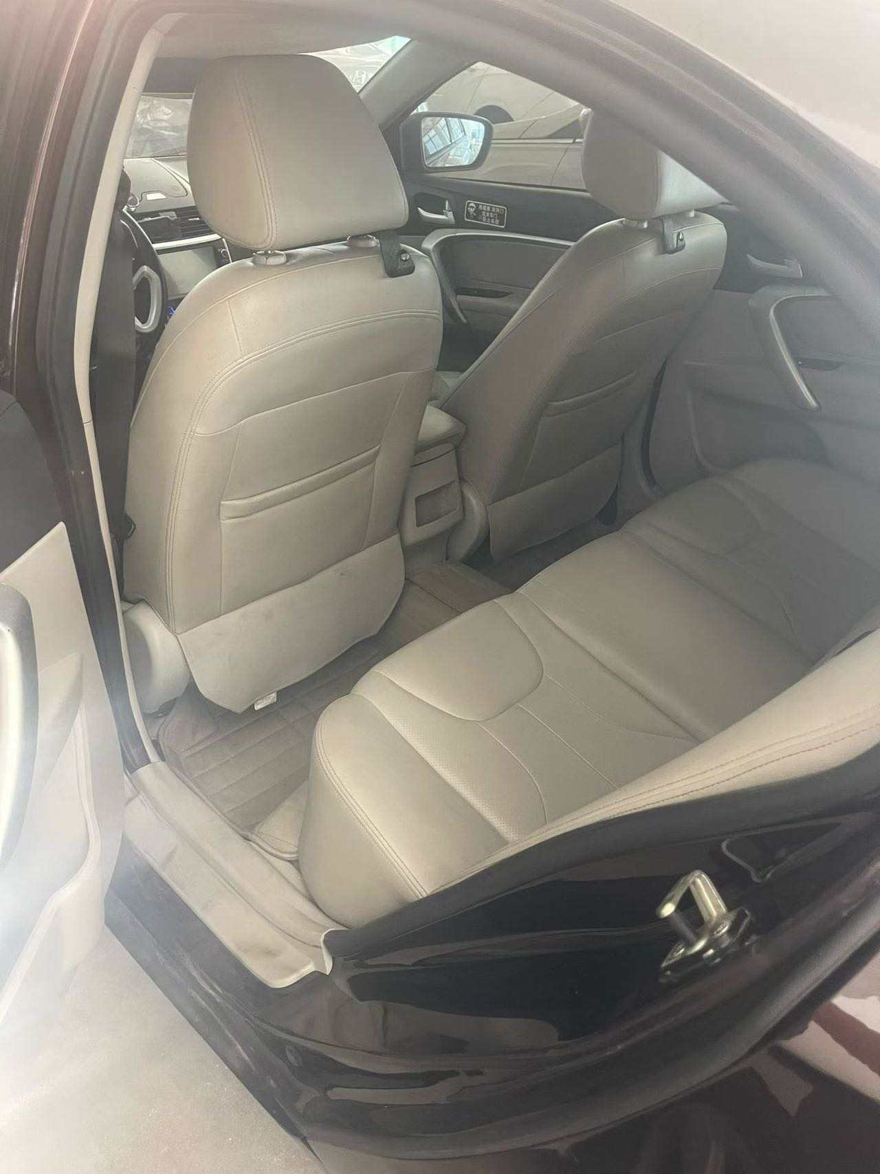 GEELY Emgrand 2016 #4 GEELY Emgrand 2016 car image #4