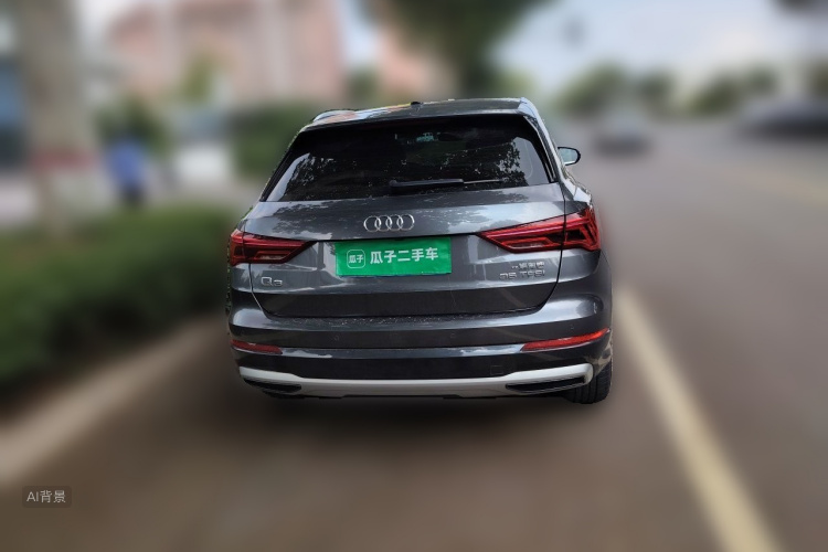 Audi Q3 2021 car image #6