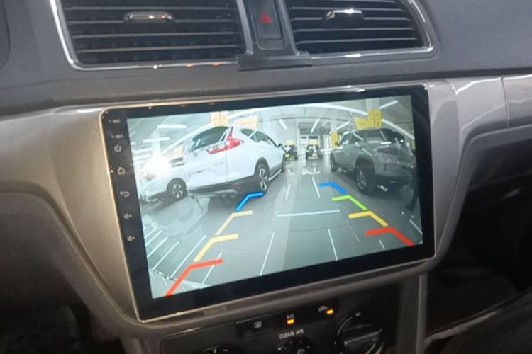 Volkswagen Lavida 2018 car image #13