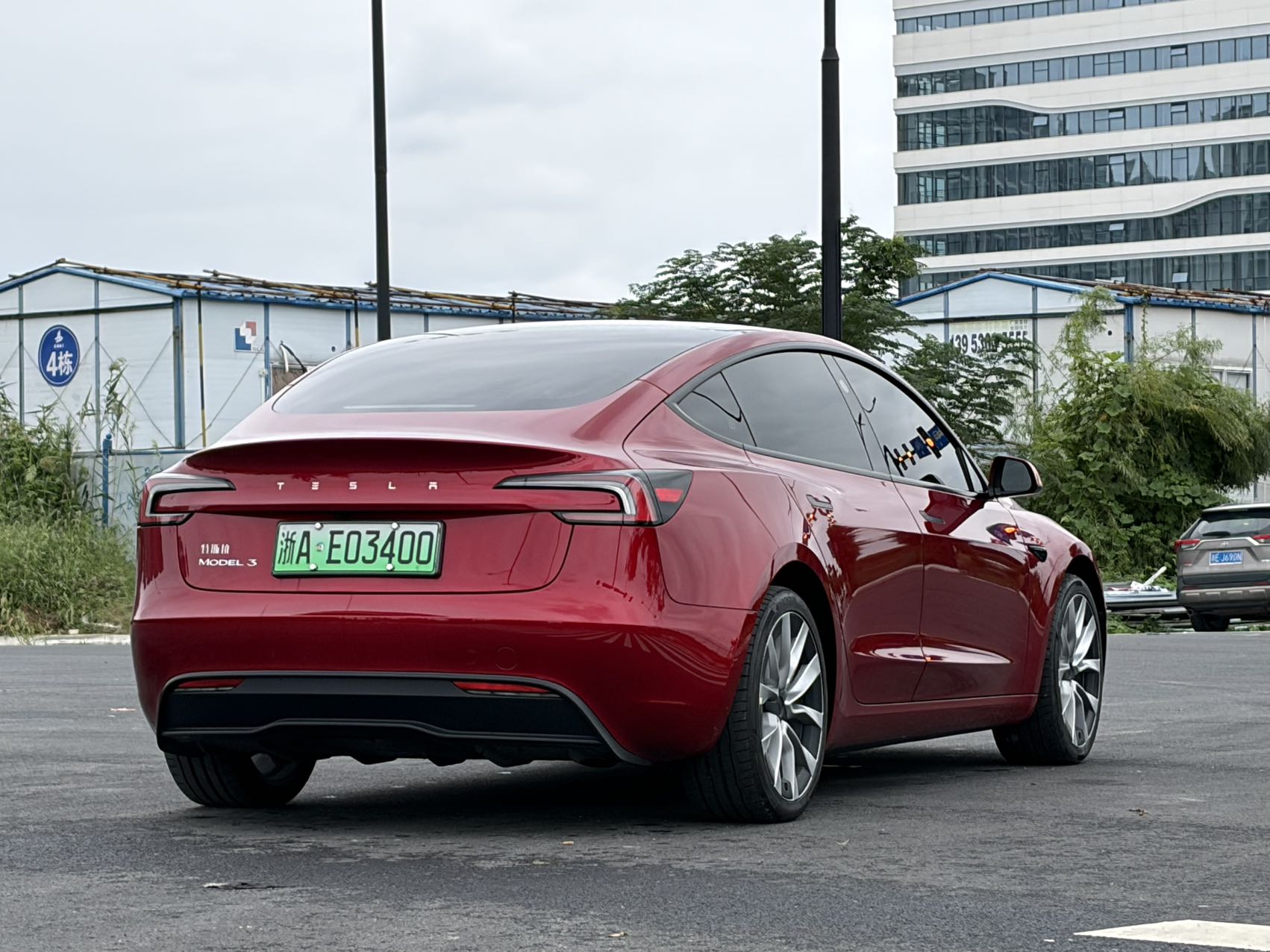 Tesla Model 3 2025 imagen de coche #5