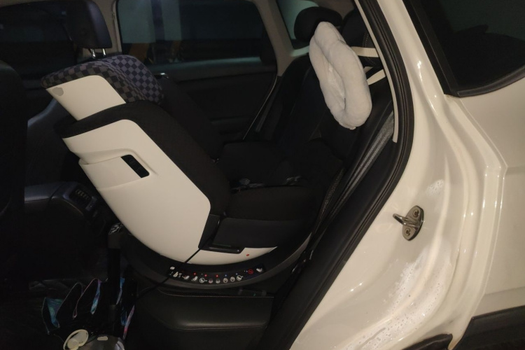Volkswagen Tharu 2019 #10 Volkswagen Tharu 2019 car image #10