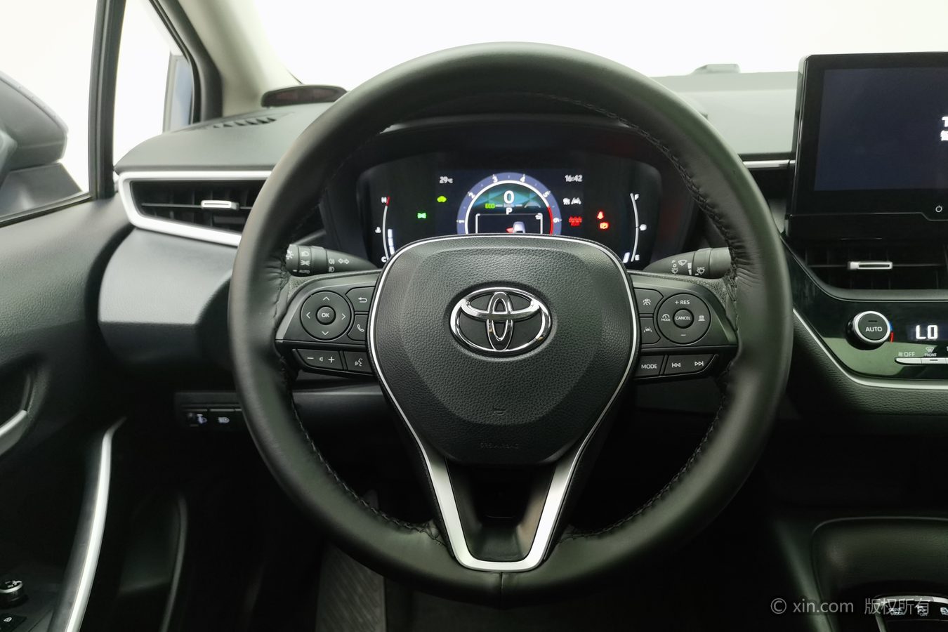 Toyota Corolla 2024 car image #11