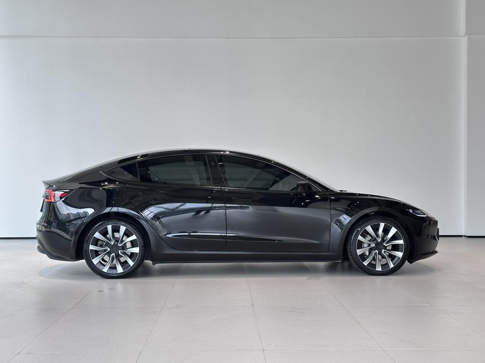 Tesla Model 3 2025 #8 Tesla Model 3 2025 car image #8