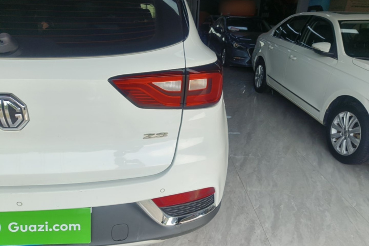 MG ZS 2018 #8 MG ZS 2018 car image #8