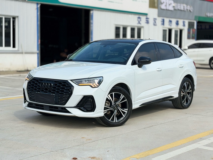 Audi Q3 2023 car image 