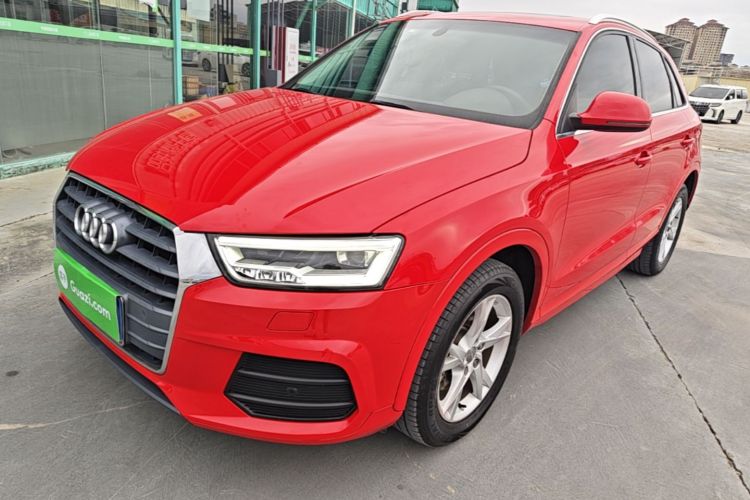 Audi Q3 2019 car image #2
