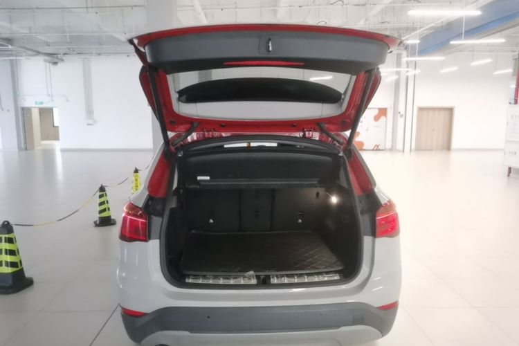 BMW X1 2017 #19 BMW X1 2017 car image #19