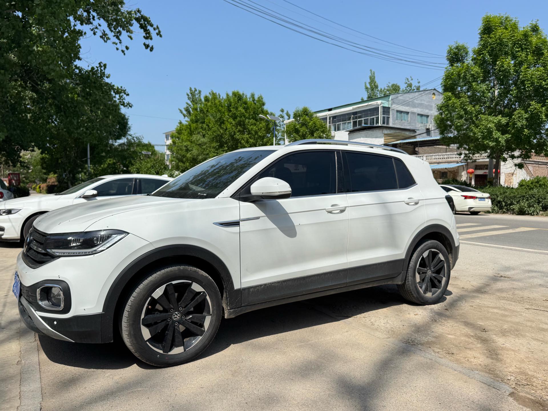 Volkswagen Tacqua 2021 car image 
