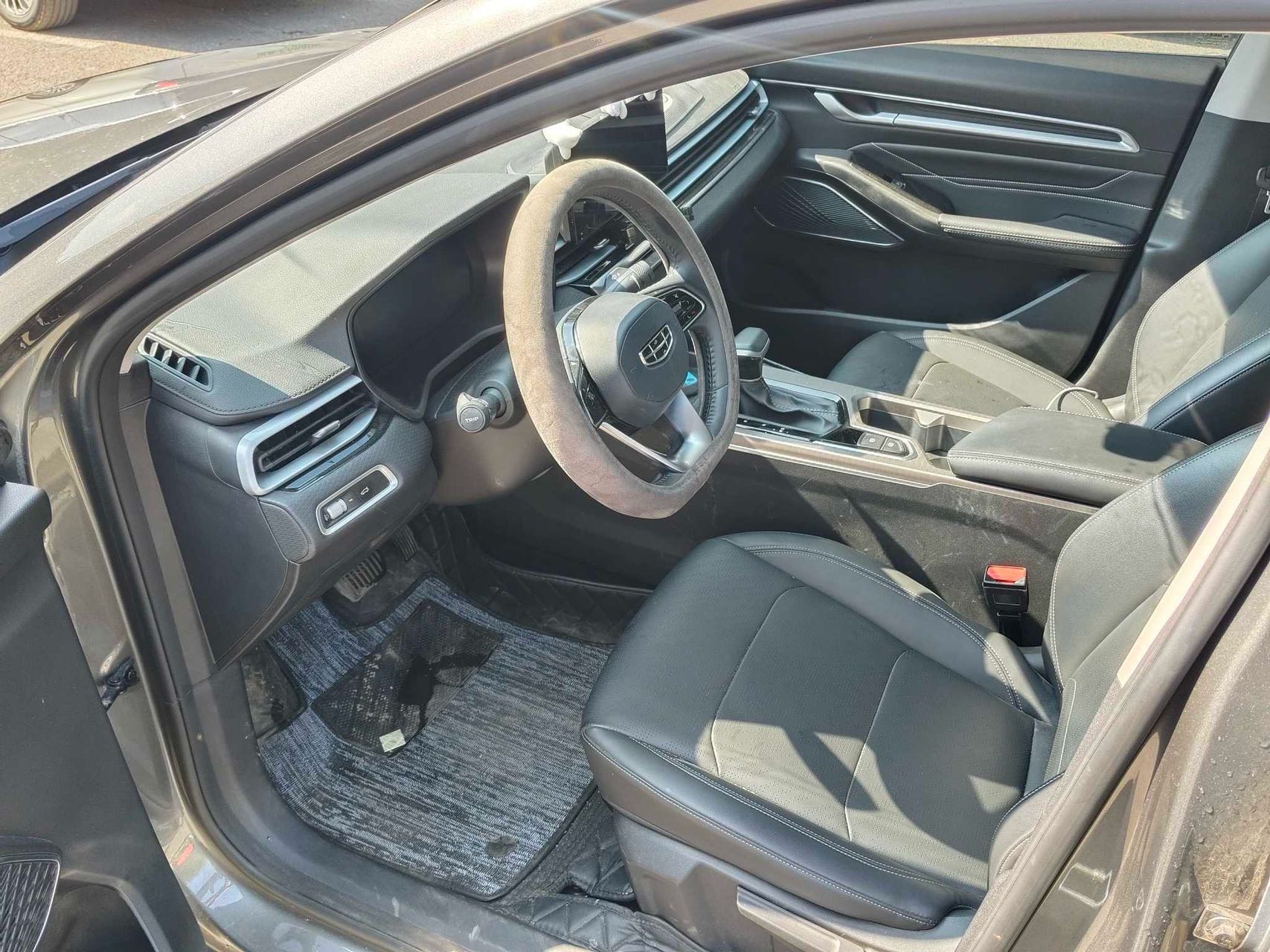 GEELY Emgrand 2022 car image #8