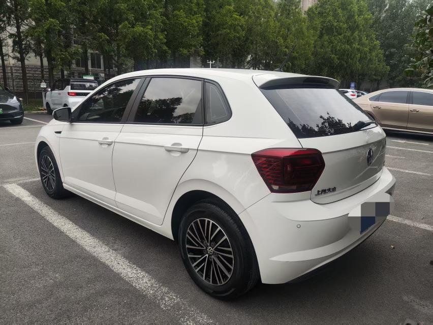 Volkswagen Polo 2021 car image #6