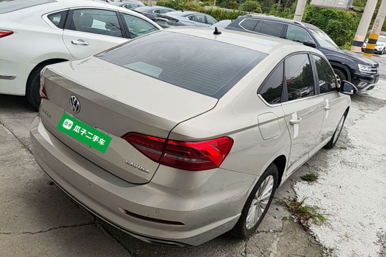 Volkswagen Lavida 2019 car image #7