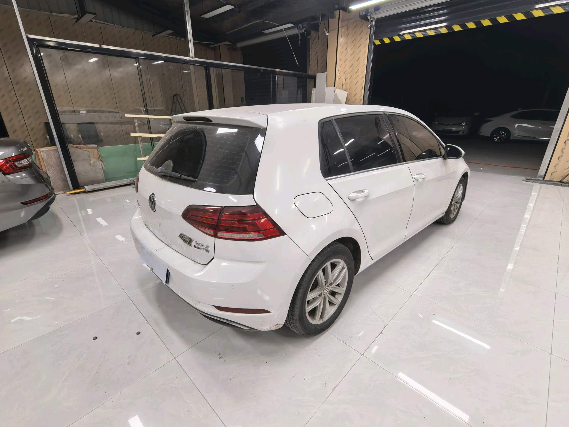 2018 image de voiture #4