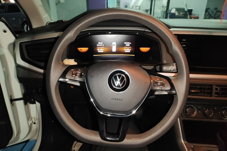 Volkswagen Polo 2023 #11 Volkswagen Polo 2023 car image #11