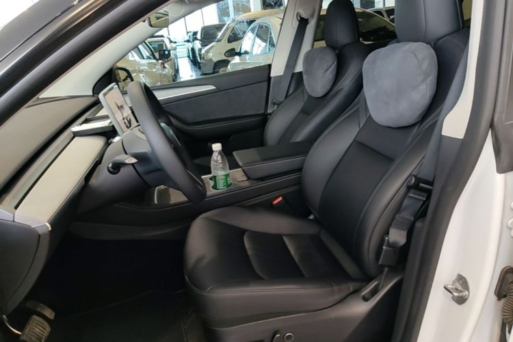 Tesla Model Y 2024 #15 Tesla Model Y 2024 immagine di auto #15