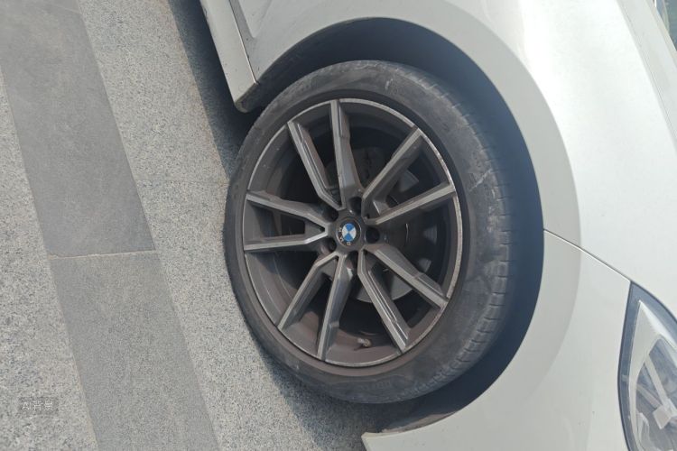 BMW 3 Series 2021 #9 BMW 3 Series 2021 car image #9
