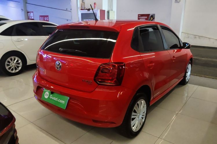 Volkswagen Polo 2016 car image #7