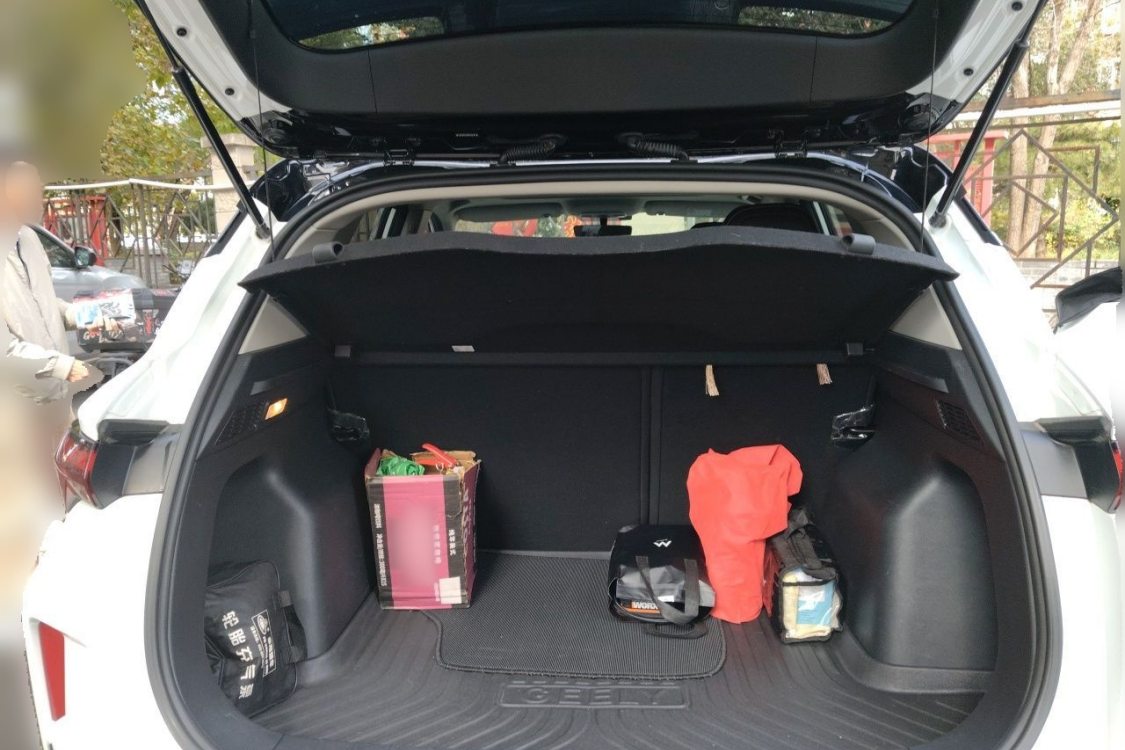 GEELY Coolray 2023 #8 GEELY Coolray 2023 car image #8