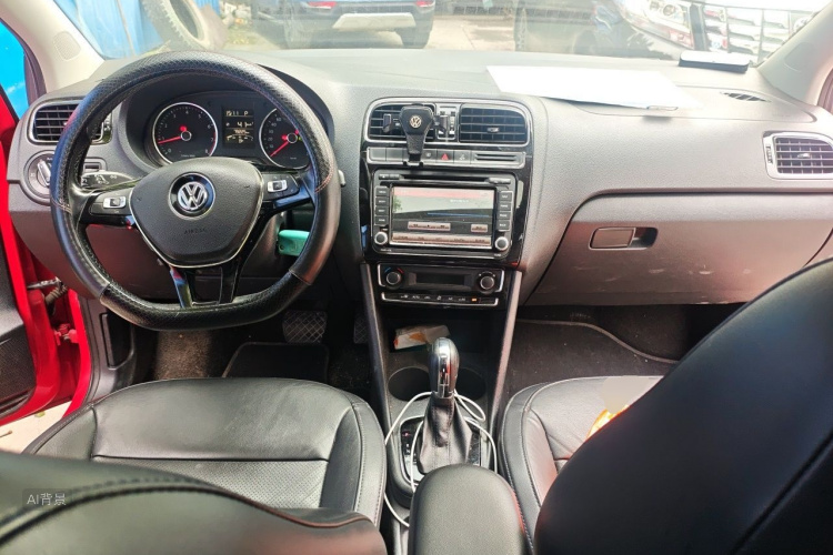 Volkswagen Polo 2015 #11 Volkswagen Polo 2015 car image #11