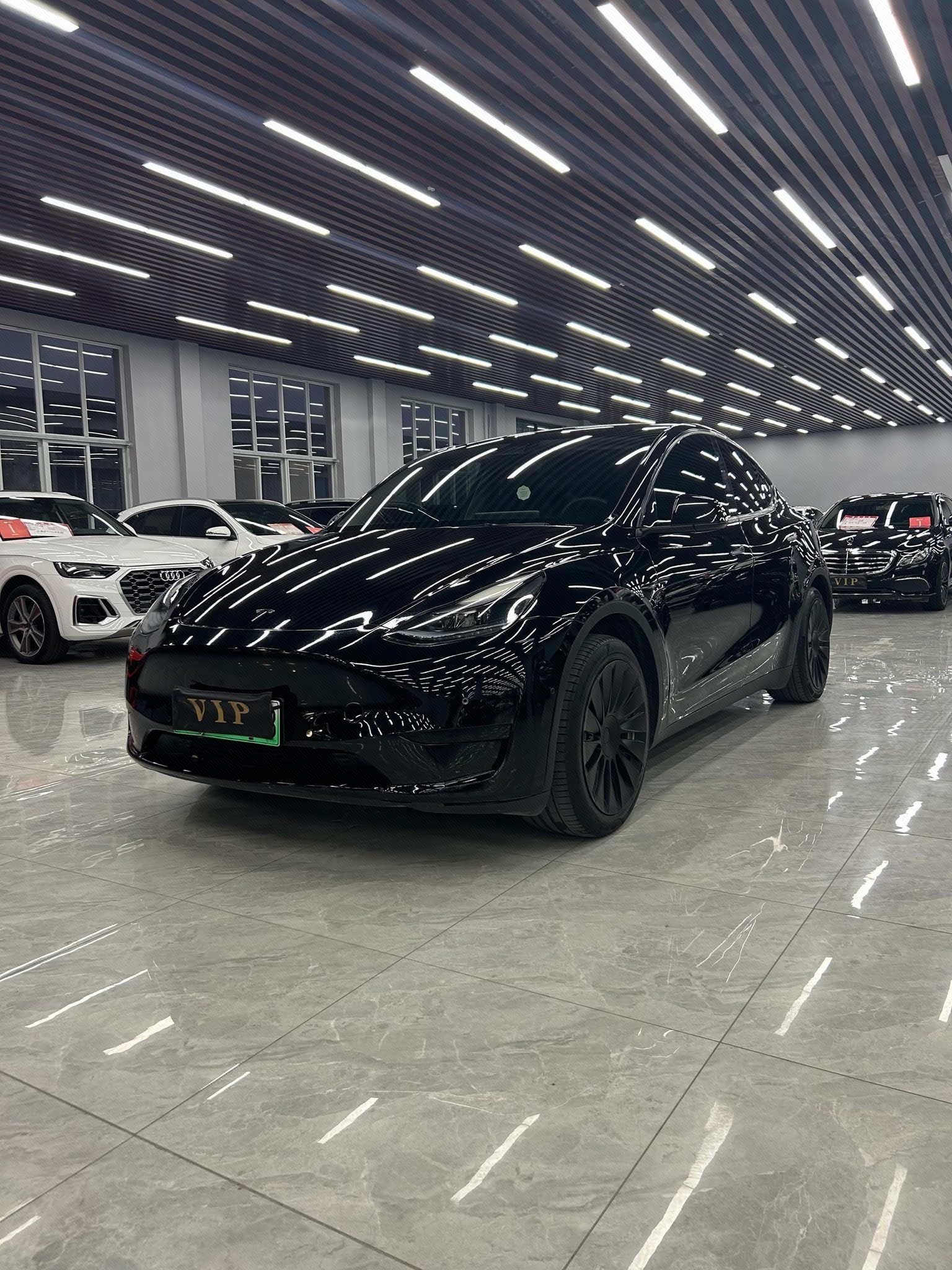 Tesla Model Y 2023 Tesla Model Y 2023 car image