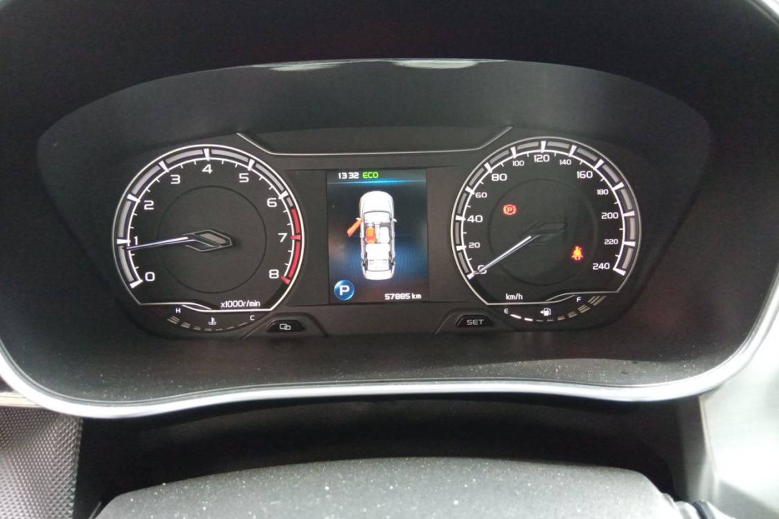 GEELY Binray 2020 car image #24