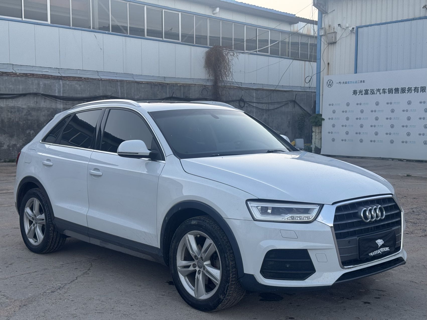 Audi Q3 2018 #3 Audi Q3 2018 car image #3