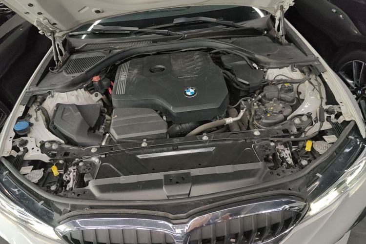 BMW 3 Series 2020 #20 BMW 3 Series 2020 car image #20