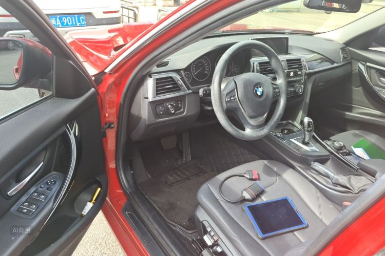 BMW 3 Series 2017 car image #18