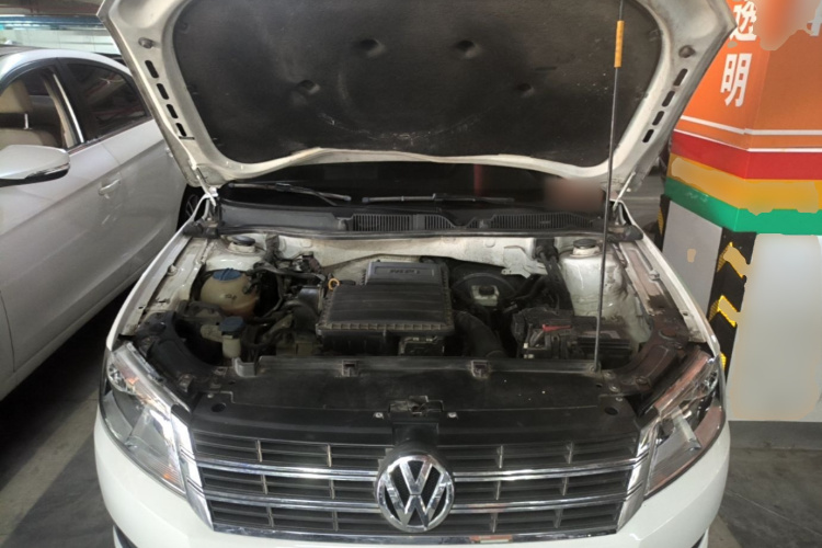 Volkswagen Lavida 2017 car image #20