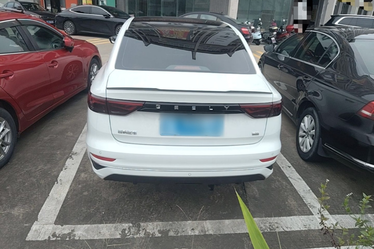 GEELY Emgrand 2024 #6 GEELY Emgrand 2024 car image #6