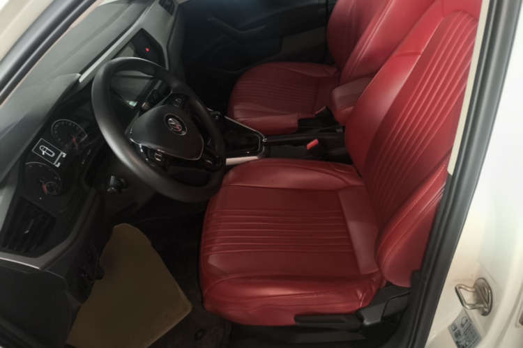 Volkswagen Polo 2020 car image #15