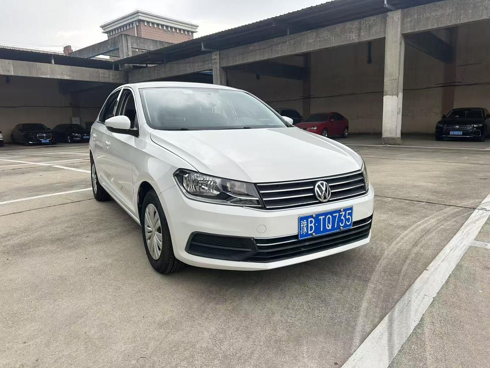 Volkswagen Santana 2019 car image #3