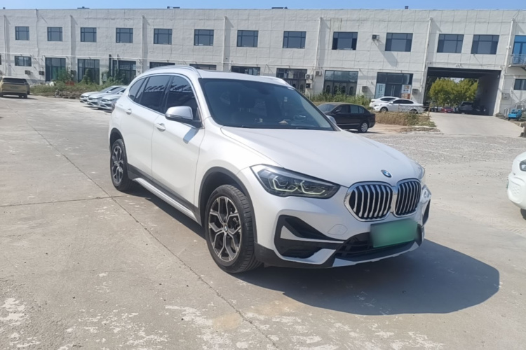 BMW X1 2023 car image #4