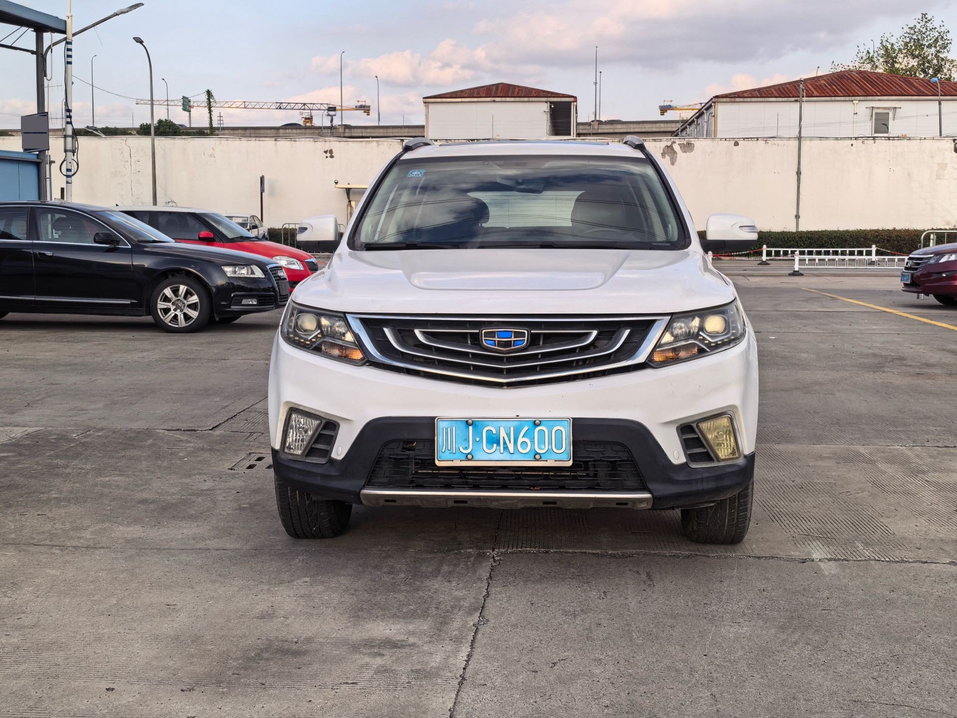 GEELY Vision X6 2017 #2 GEELY Vision X6 2017 car image #2